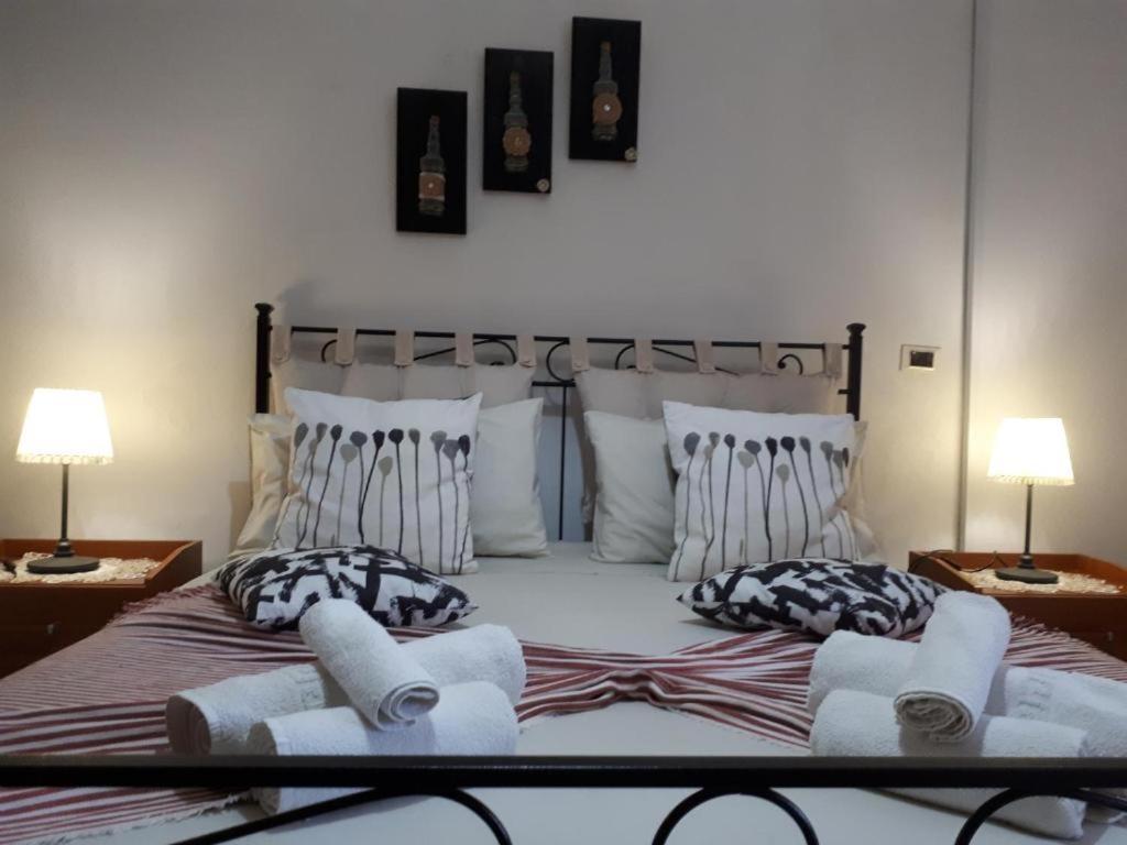 Vila La Casa Re Basuli Noto Exteriér fotografie