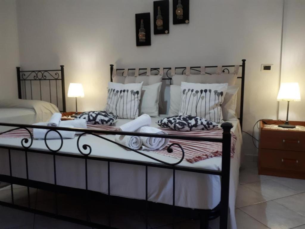 Vila La Casa Re Basuli Noto Exteriér fotografie