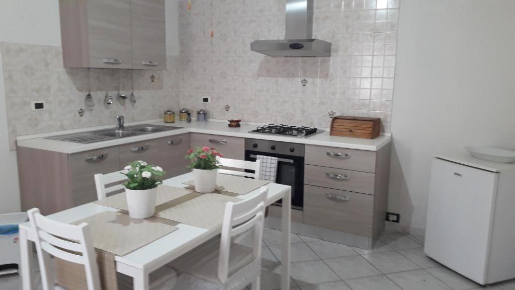 Vila La Casa Re Basuli Noto Exteriér fotografie